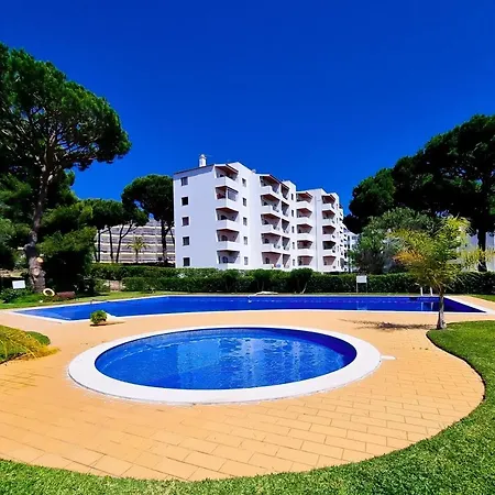 Flh Balcony With Pool