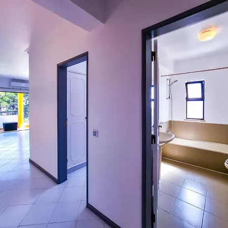Flh Balcony With Pool Apartment Vilamoura