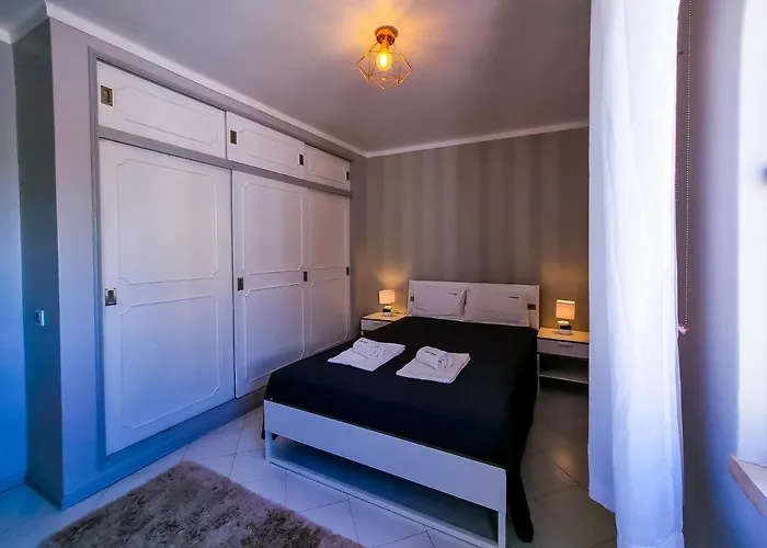 Apartament Flh Balcony With Pool