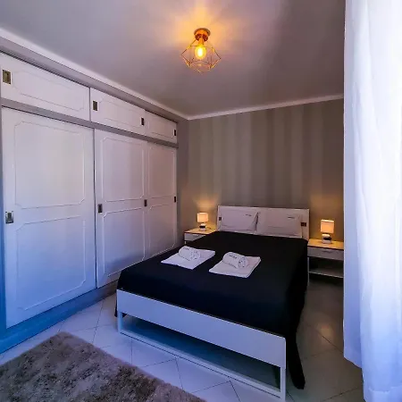 Appartement Flh Balcony With Pool