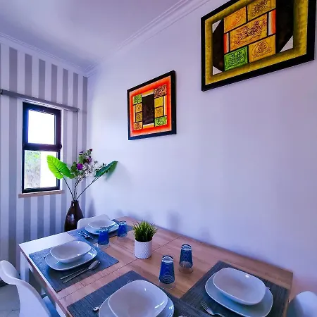 Flh Balcony With Pool