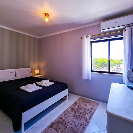 Flh Balcony With Pool