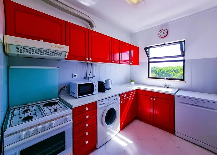 Flh Balcony With Pool